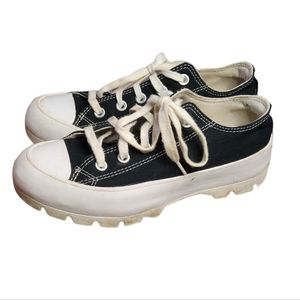 CONVERSE Chuck Taylor All Star Lugged Low Top Sneakers Size 6